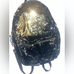 Reversible Black Gold Sequin Pocket Storage Sparkle Shiny AllAround Zip Backpack